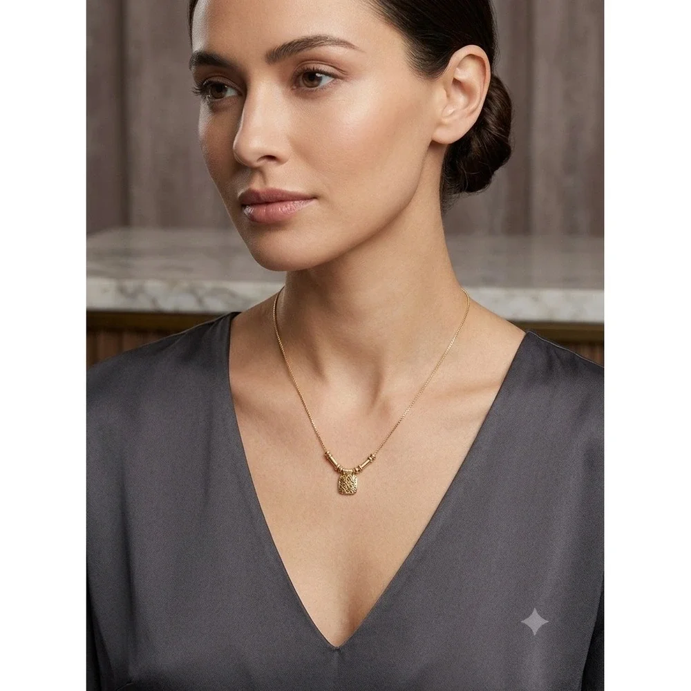 Liz Claiborne Gold Tone Textured Square Pendant Crystal Necklace 17 Inch